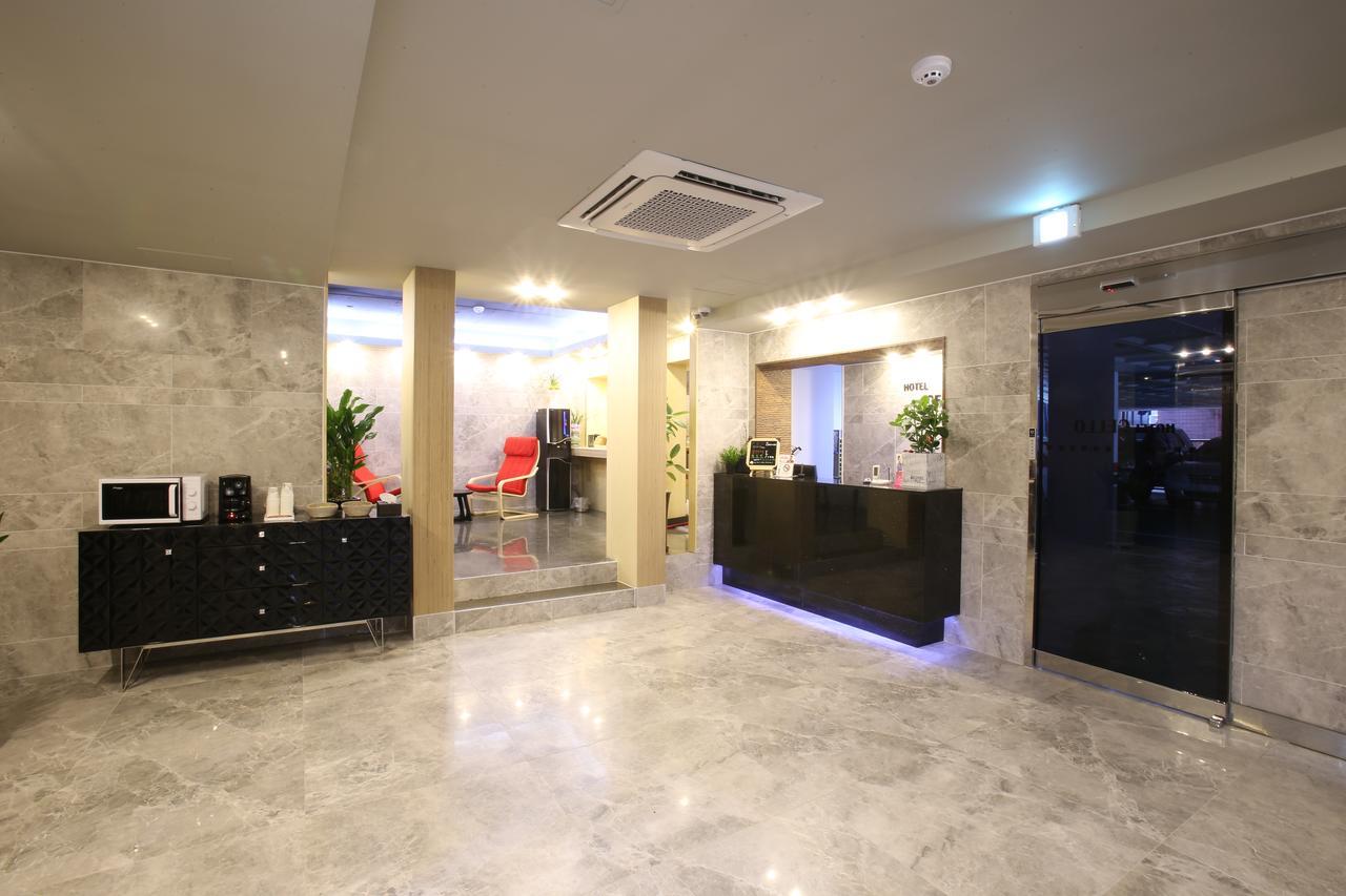 Guri Cello Hotel מראה חיצוני תמונה