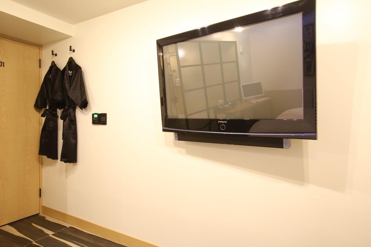 Guri Cello Hotel מראה חיצוני תמונה